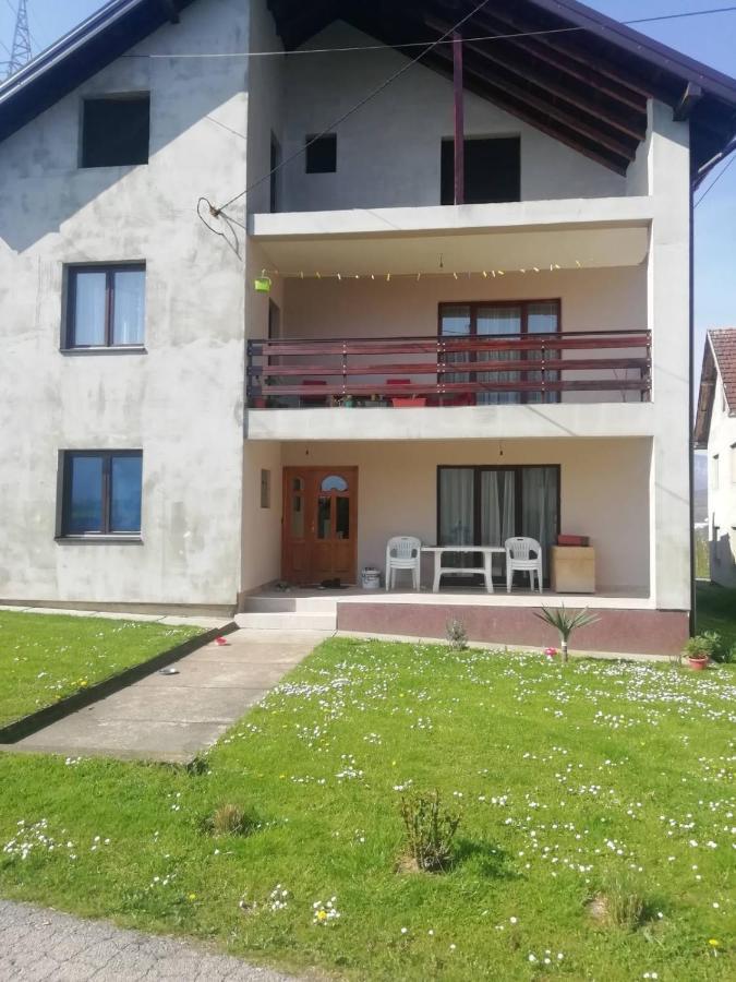 באינה באשטה Apartman Jovanovic מראה חיצוני תמונה